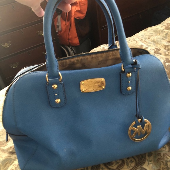 MK purse - Picture 1 of 3